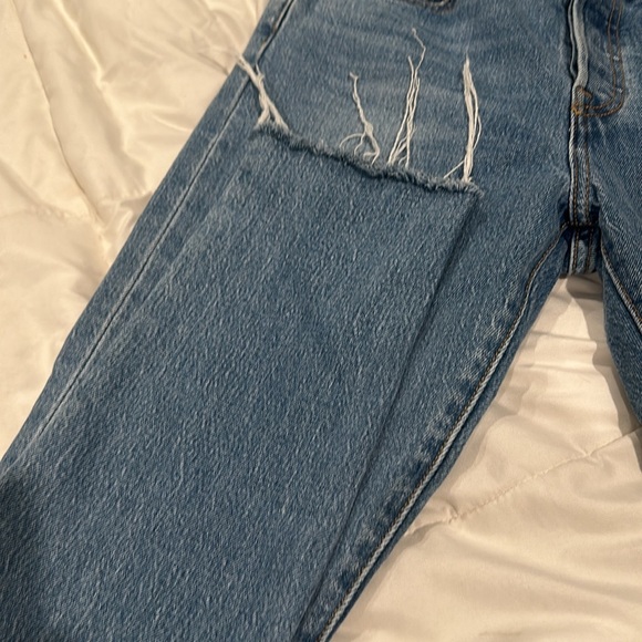 501’S Levi’s - Woman’s - Picture 2 of 9